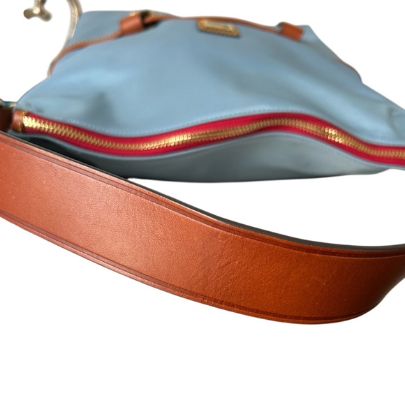 Dooney and Bourke Wayfarer Sac Blue EUC - Picture 15 of 17